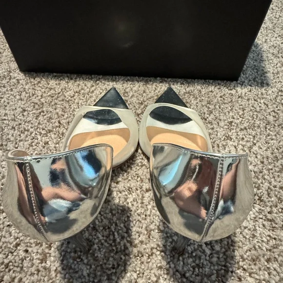 Gianvito Rossi Metallic Silver Heels size 38.5 - Picture 2 of 5